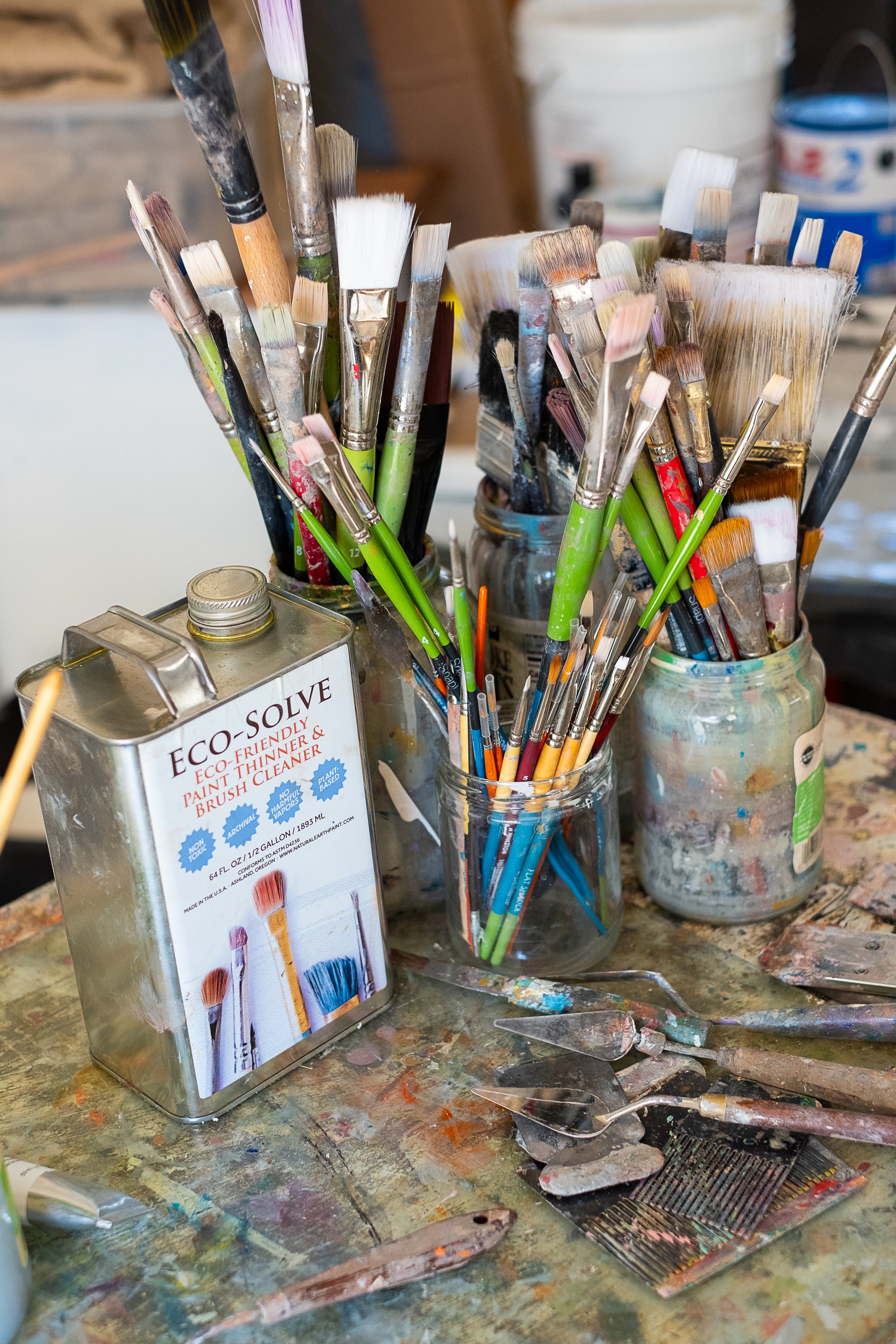 eco solve and paint brushes