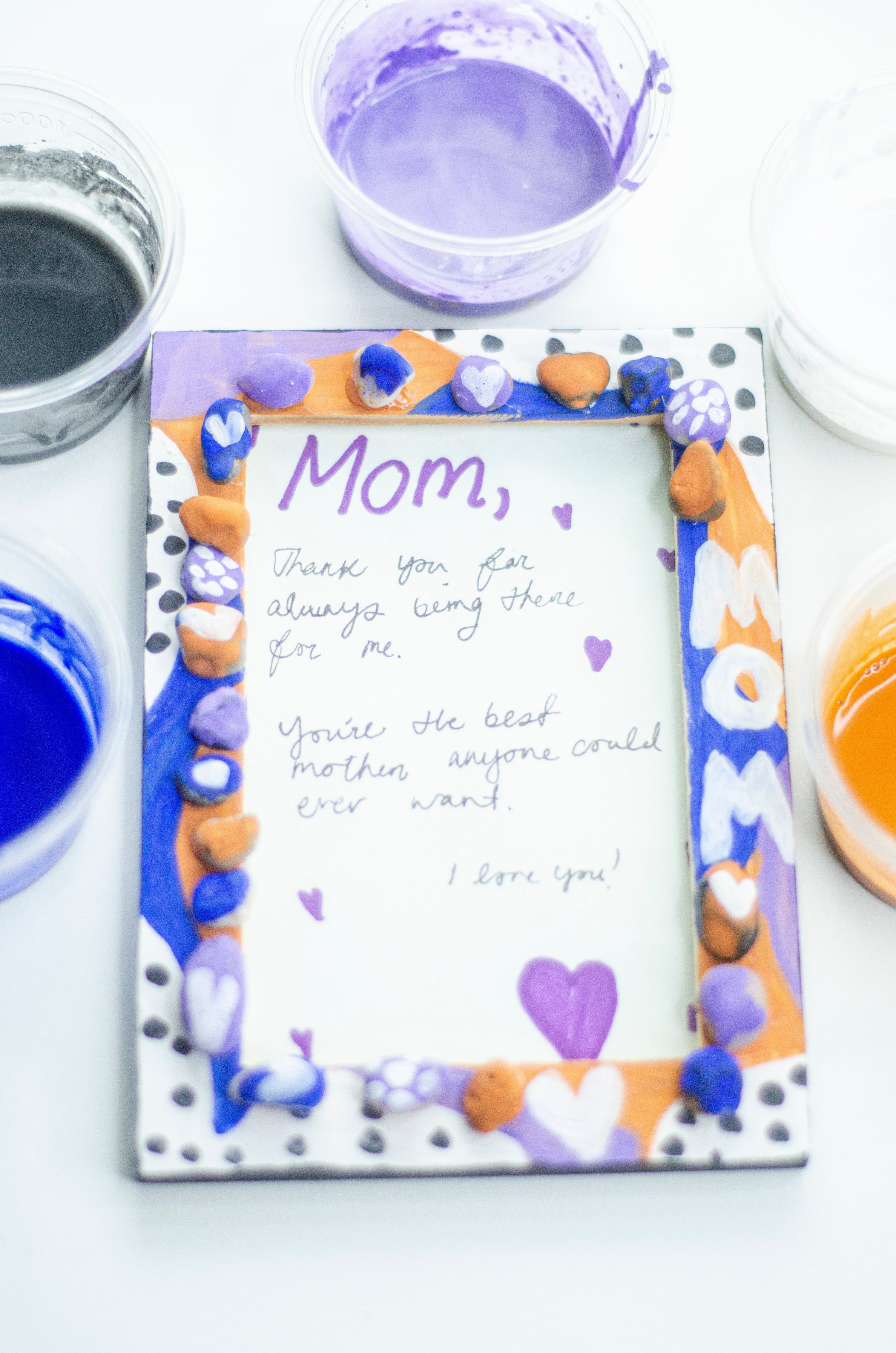 Eco-Friendly Decorative Picture Frames for Mother's Day